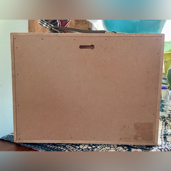 Grateful and Blessed Suitcase Shadow Box Sign - Picture 9 of 10